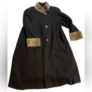 Vintage Swing Coat with Faux Fur Leopard Trim